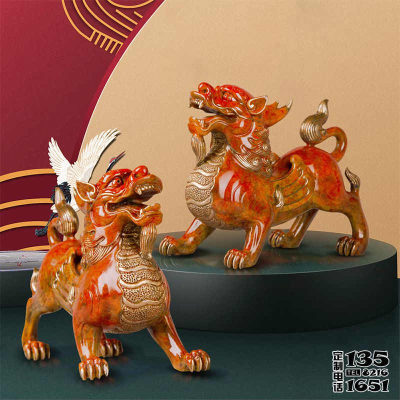 室內(nèi)創(chuàng)意擺件玻璃鋼彩繪麒麟雕塑 室內(nèi)創(chuàng)意擺件玻璃鋼彩繪麒麟雕塑
