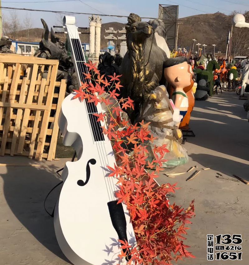 戶外創(chuàng)意玻璃鋼仿真白色大提琴雕塑 戶外創(chuàng)意玻璃鋼仿真白色大提琴雕塑