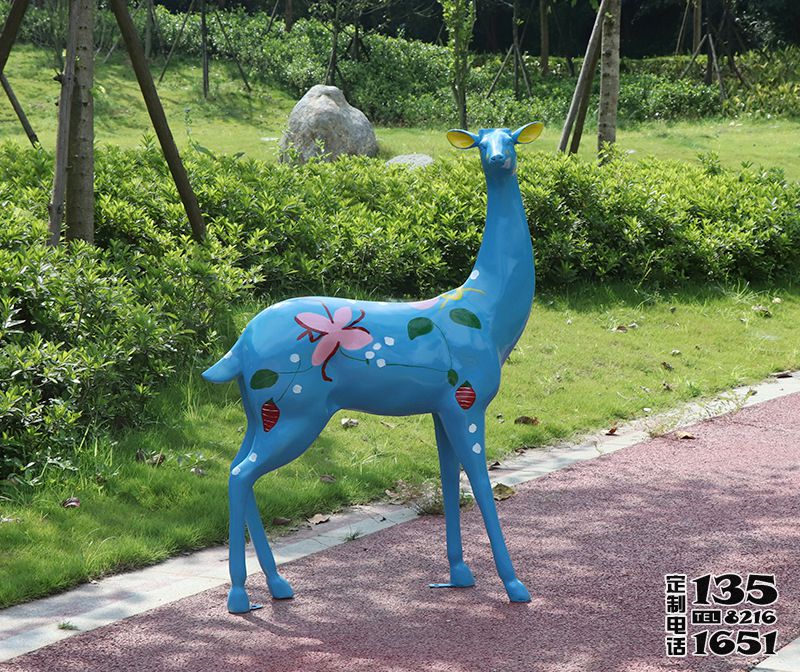 公園景區(qū)玻璃鋼彩繪藍(lán)色鹿雕塑 公園景區(qū)玻璃鋼彩繪藍(lán)色鹿雕塑