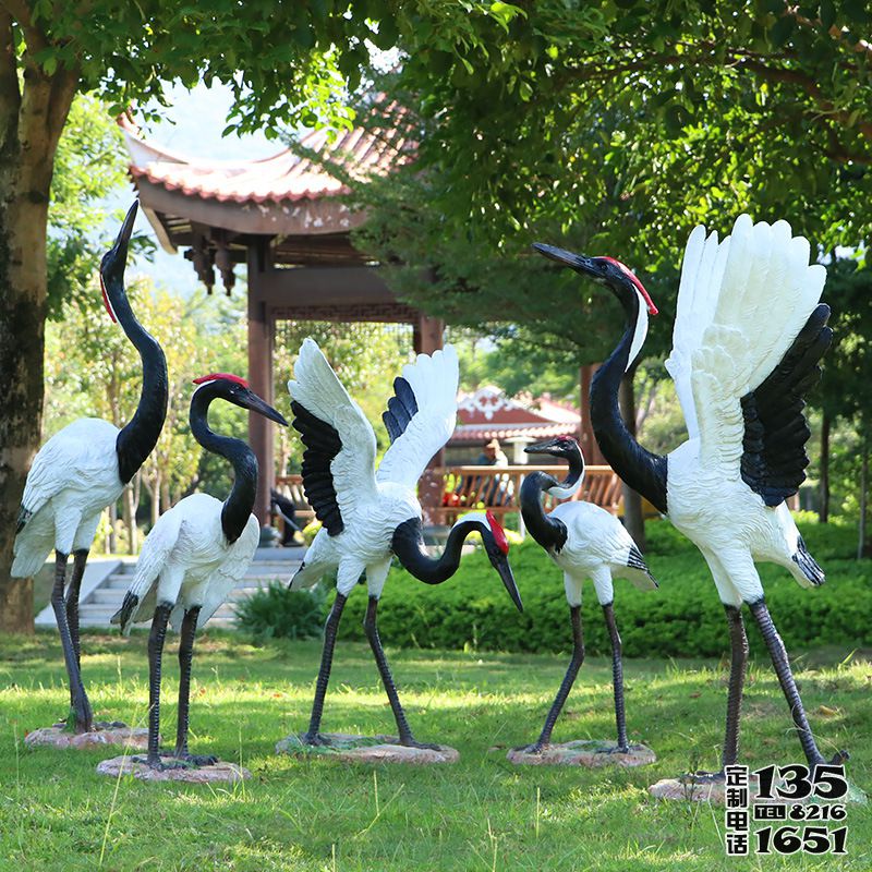 別墅小區(qū)仿真動(dòng)物丹頂鶴雕塑 別墅小區(qū)仿真動(dòng)物丹頂鶴雕塑