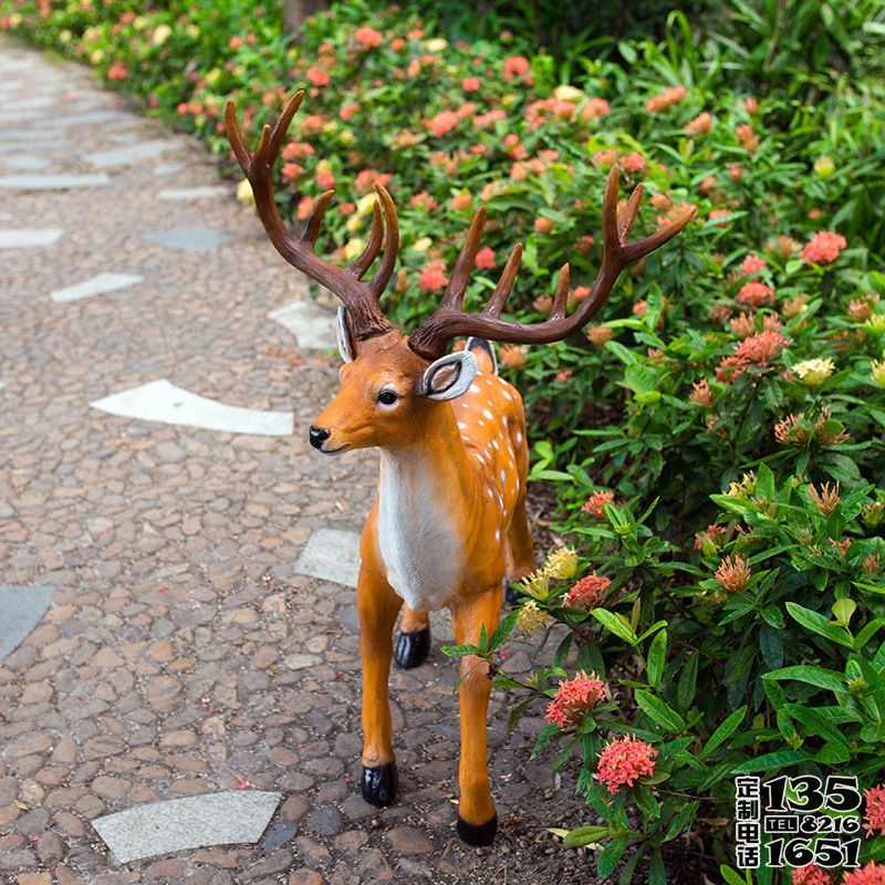 花園小路一只仿真動(dòng)物擺件 梅花鹿雕塑 花園小路一只仿真動(dòng)物擺件 梅花鹿雕塑